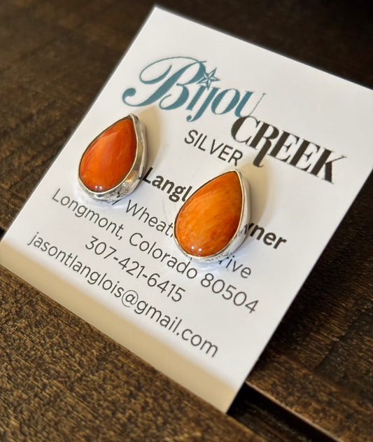 Tear drop orange spiny oyster earrings